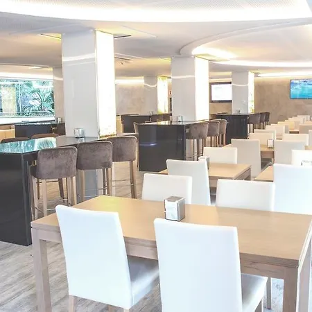 Hm Dunas Blancas Hotel